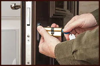Usa Locksmith Service Chicago, IL 312-288-7586 - 3-locksmith-key-service